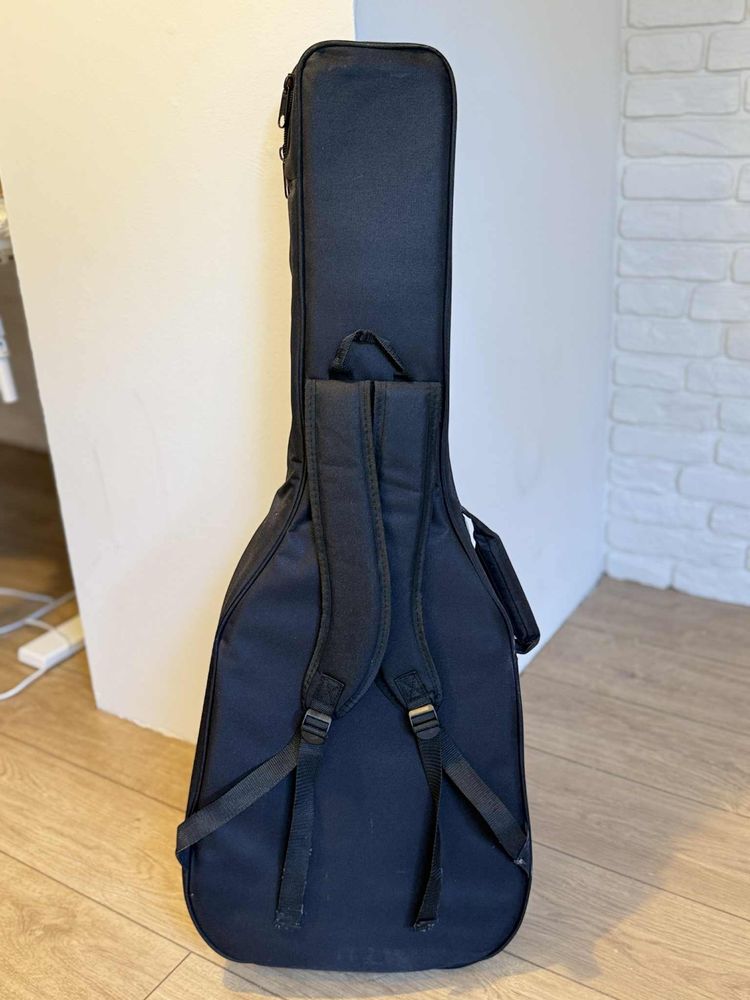 Gitara Ortega Guitars