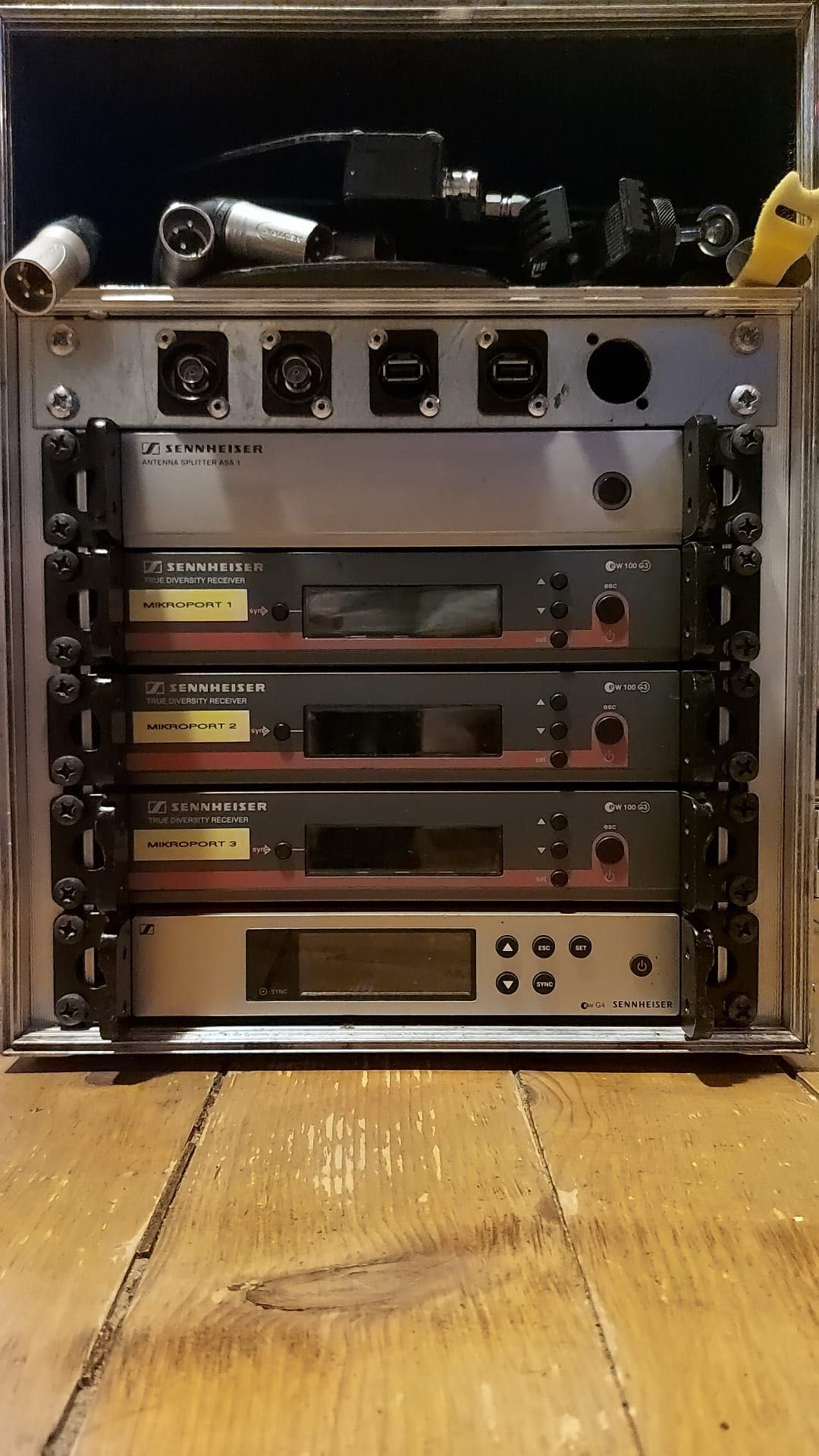 Odbiornik Sennheiser EK100  pasmo 626-668 MHz