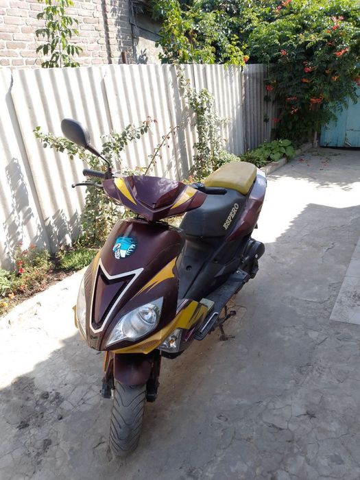 Продам скутер недорого