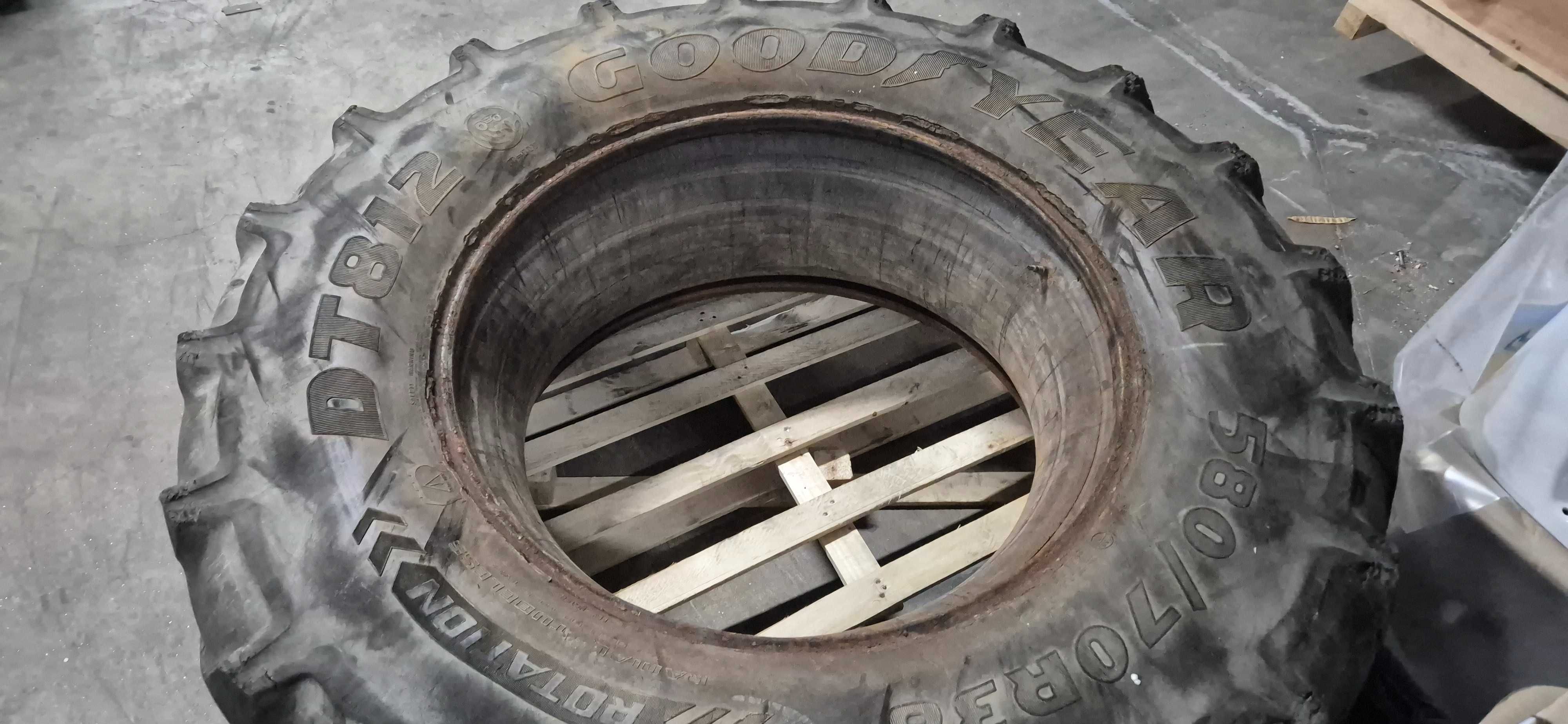 Pneu 580/70 R38 - Trator