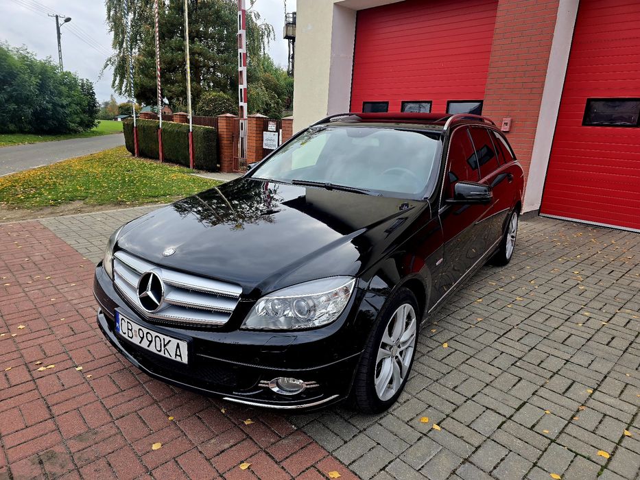 Zamiana Mercedes C Class Avangarda AutomatSzyberDachXenonNaviSkoryAlu!