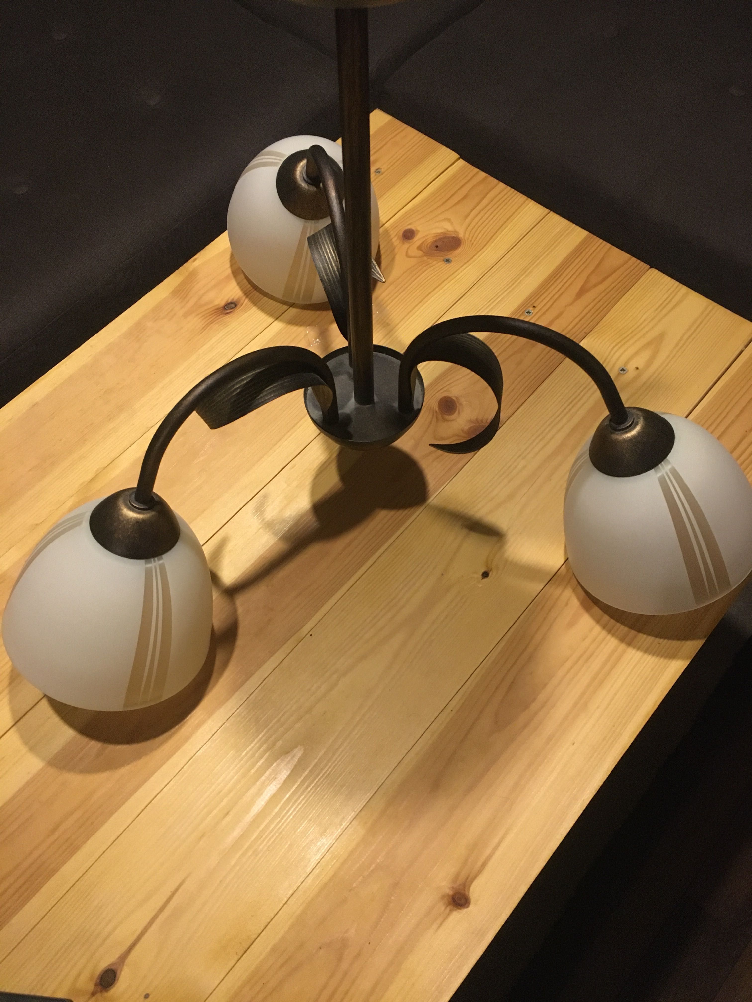 Lampa do salonu pokoju jak nowa tanio