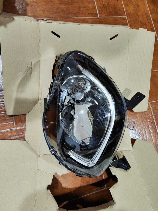 Farois Esq e Dirt Smart Forfour