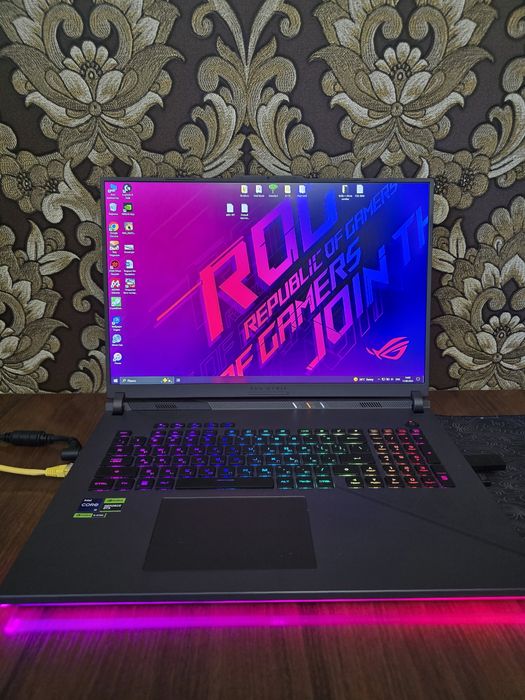 Ноутбук ASUS ROG Strix SCAR G18 G814JZR