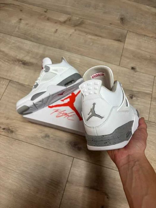 Buty meskie Mokasyny  Jordan_4_Retro_Oreo_White_R.40