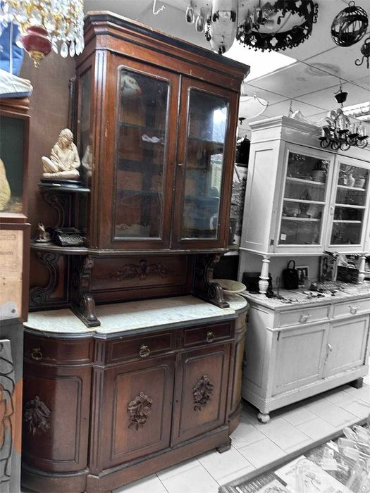 Louceiro romantico em Carvalho, antiguidade, seculo IXX