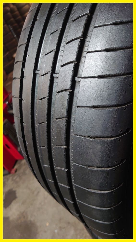 Летние разноширокие шины Goodyear 245/45 r18 275/40 r18 комплект