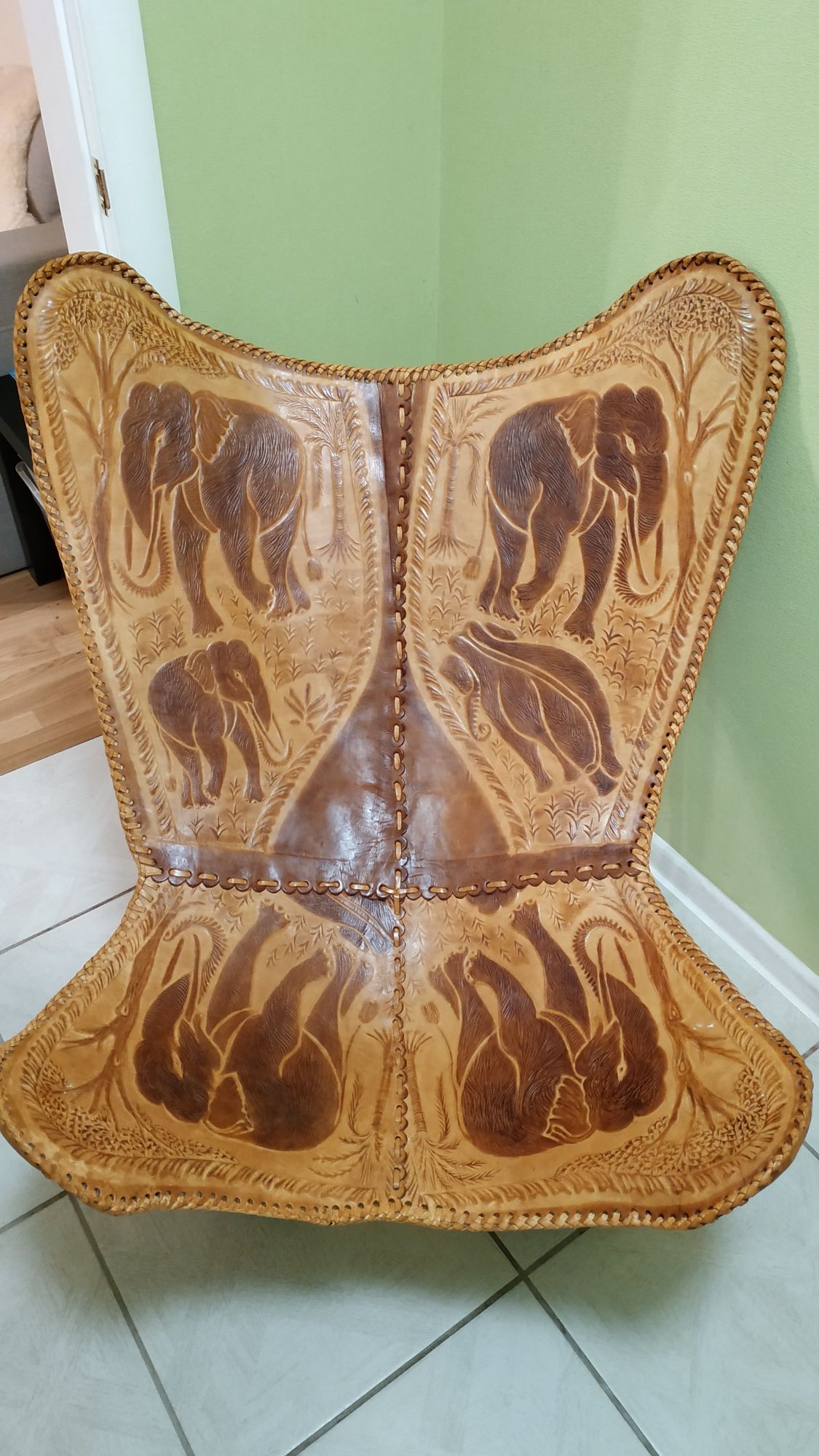Шезлонг, стул, кресло со Шри Ланки. Натуральная бычья кожа
