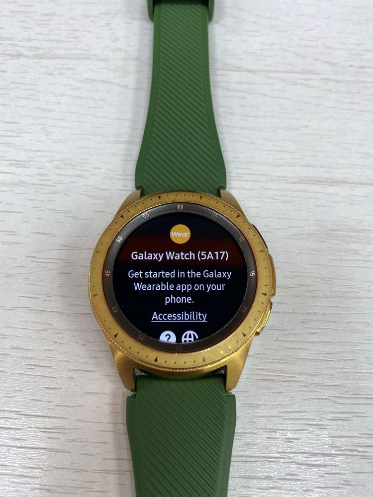 Смарт часы Samsung Watch 42mm gold