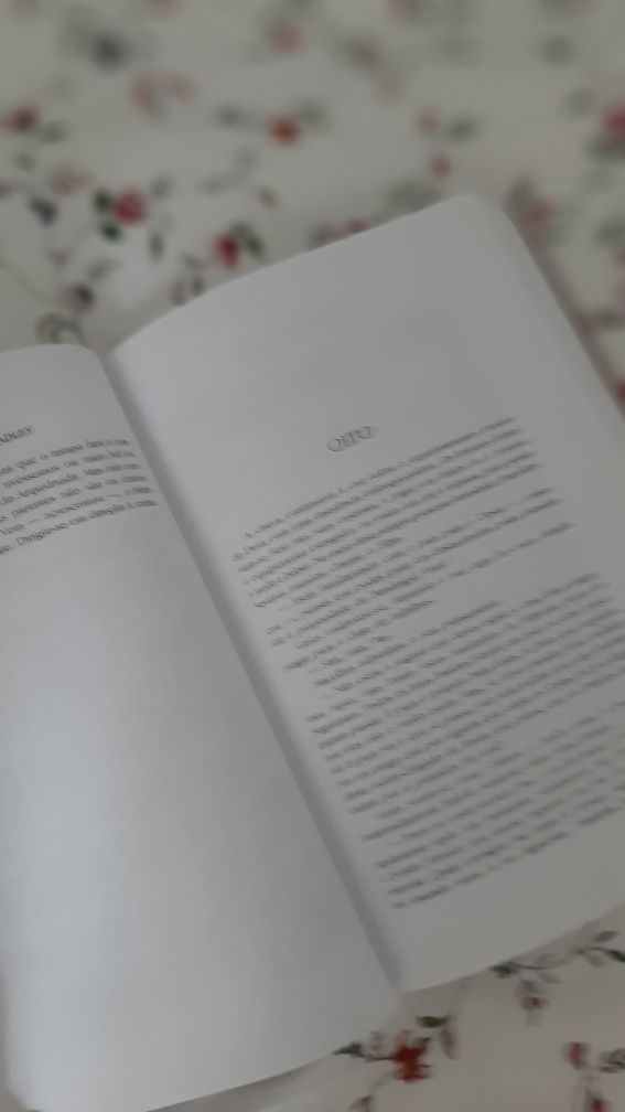 Livro Casa na Floresta Marion Zimmer Bradley