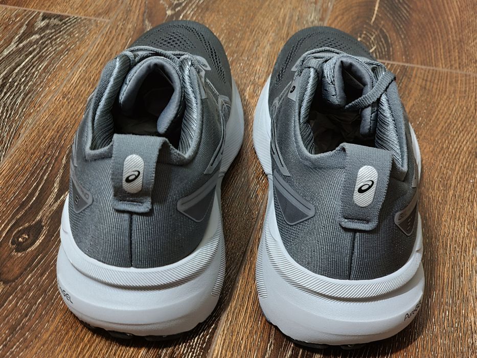 Оригінал 100% чоловічі кросівки asics kayano 31   eur 45