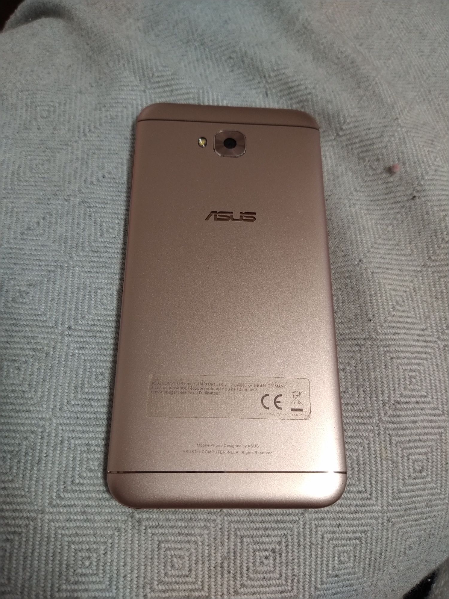 Smartphone Asus Zenfone Live 5 Gold - Peças