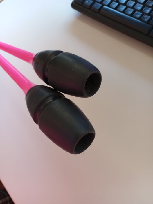 Булави для художньоi' гiмнастики Chacott.