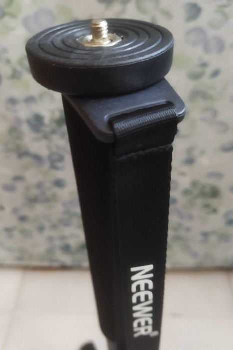 Monope com Pés de galinha