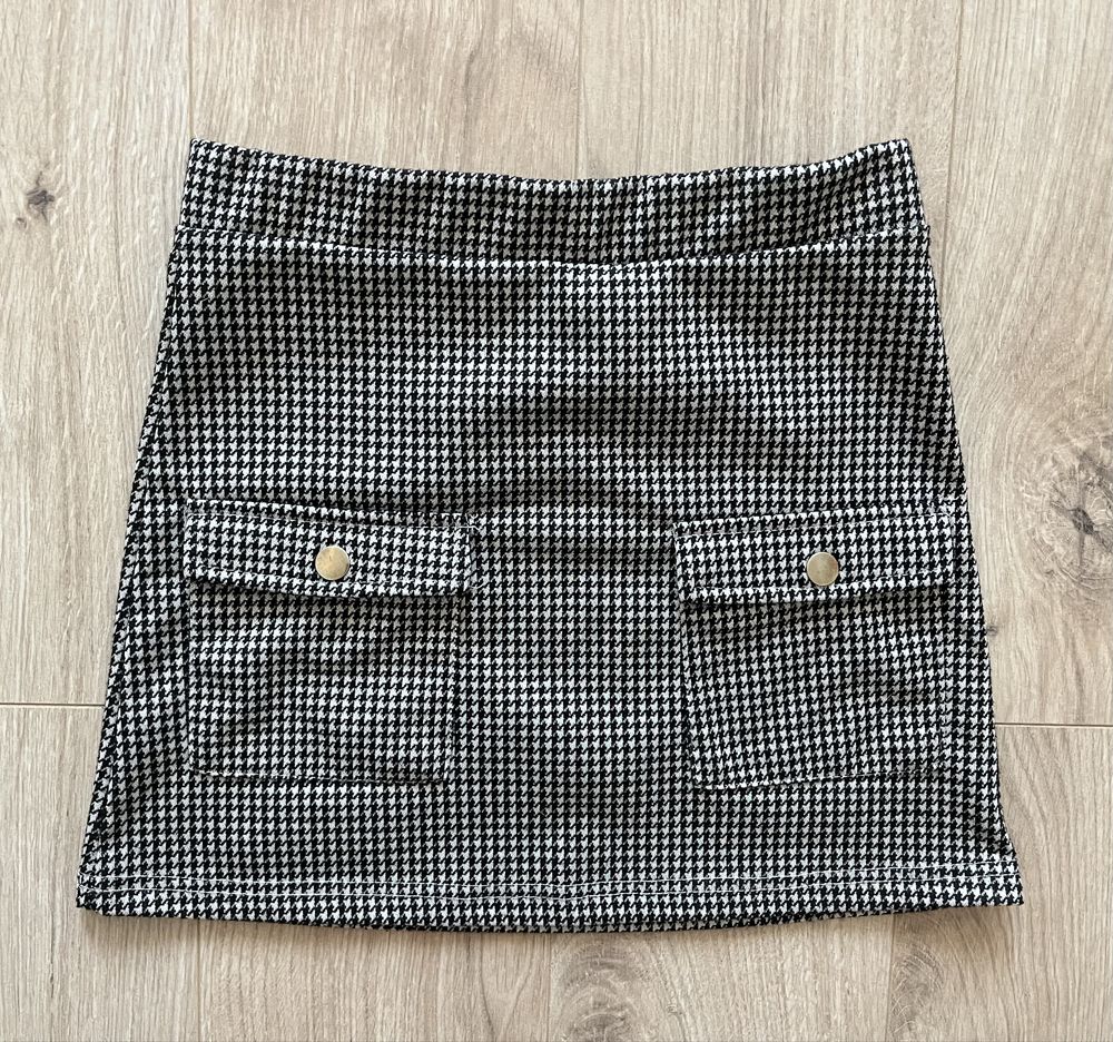 Spódniczka w pepitkę, dziewczynka 140 cm