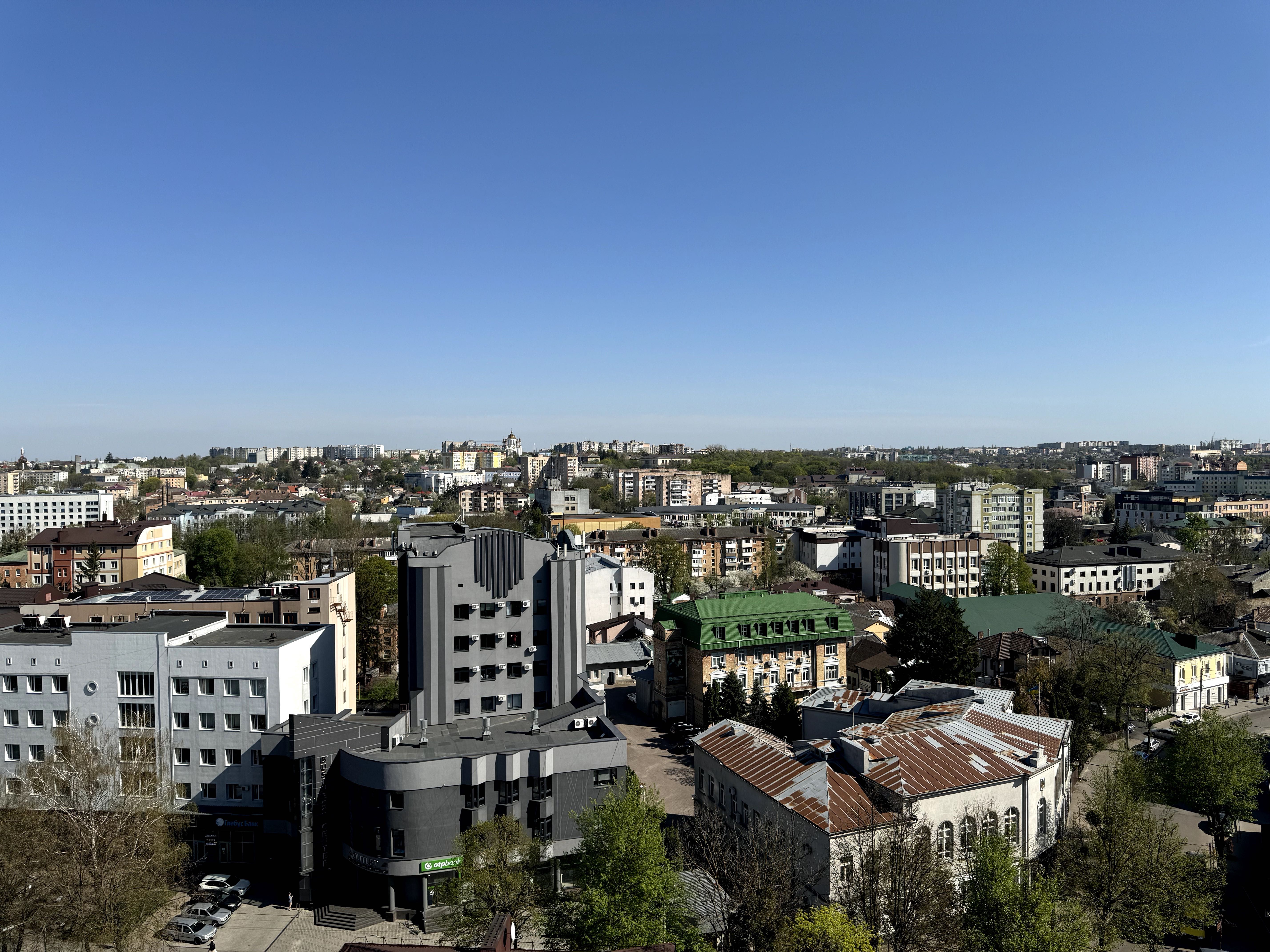 Квартира з авторським ремонтом у новобудові Театральний