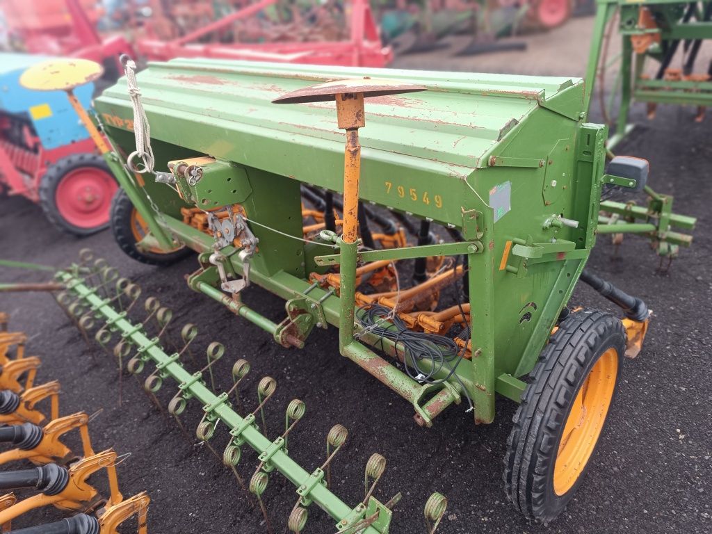 Siewnik Amazone 2.5 metra