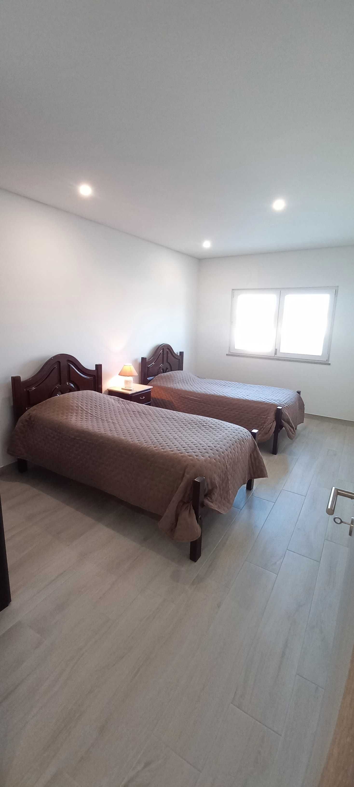 Arrenda-se Apartamentos / Apartment for Rent  T2 em Almancil