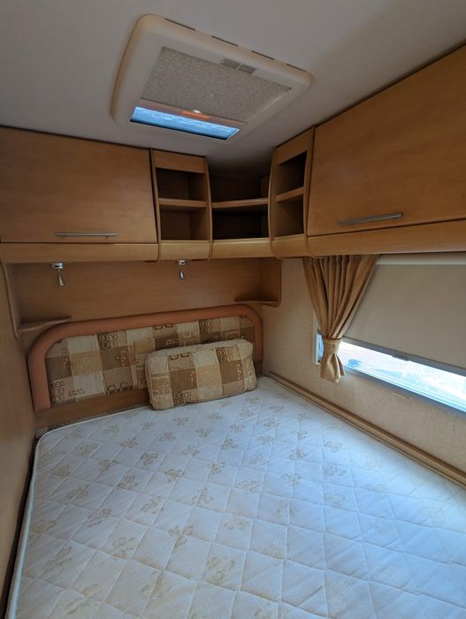 Caravana,de luxo ,quarto separado,levo ao local