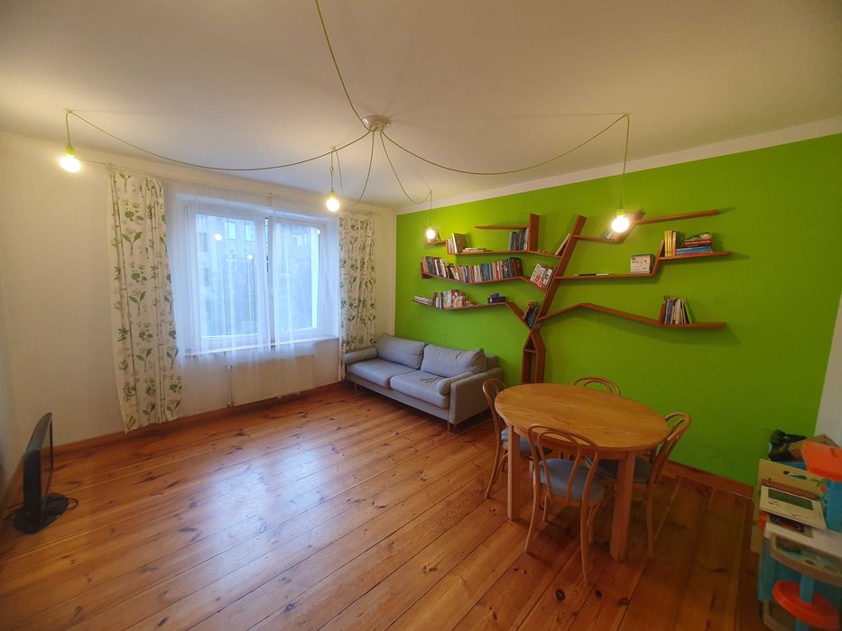 Klimatyczne mieszkanie 70 m2, wyremontowane.