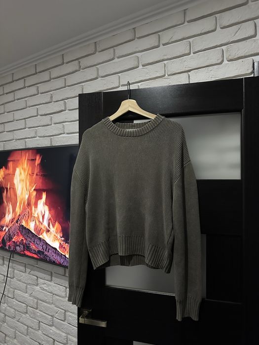 Светр Bershka (Size-M)