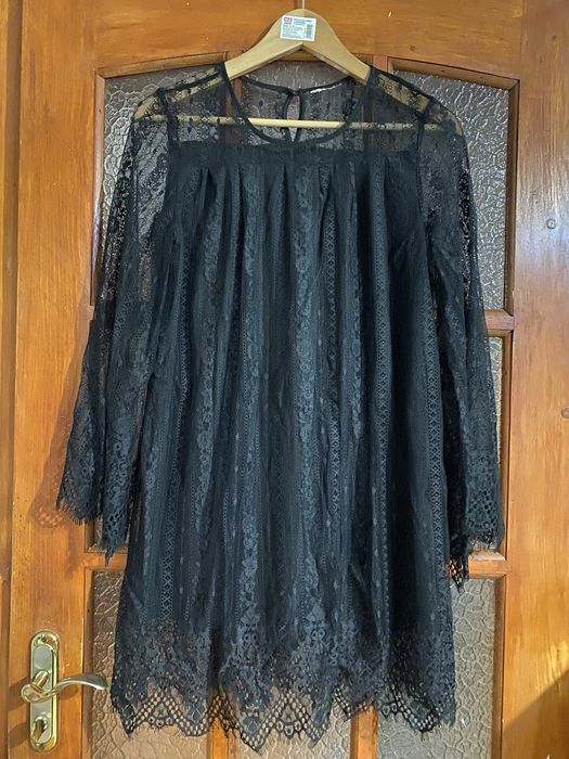 сукні в хорошому стані