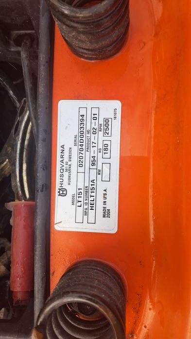 Садовий трактор газоно косарка Husqvarna Lt151