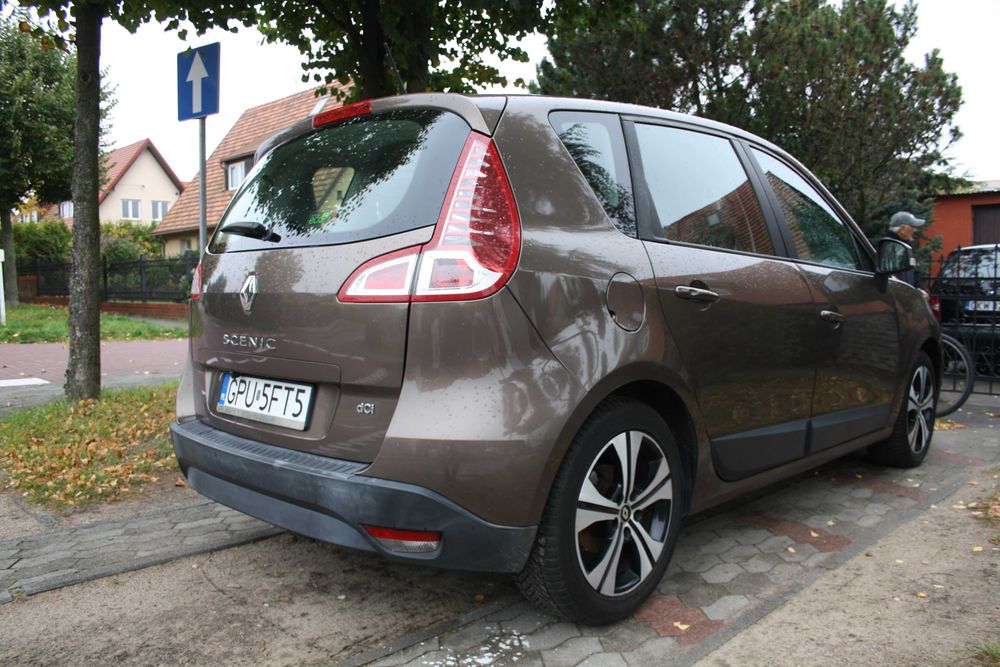 scenic 1.5dci ,super stan,2010r