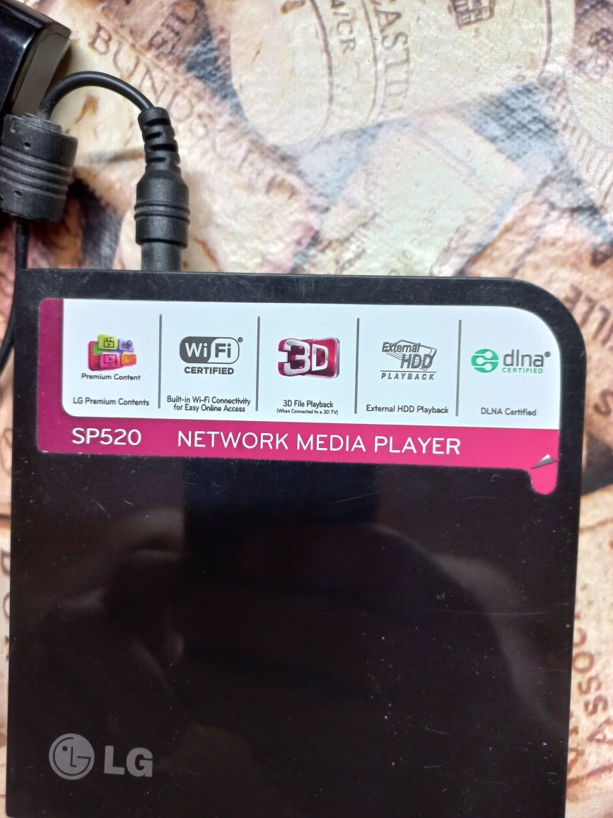 LG SP520 network media player
