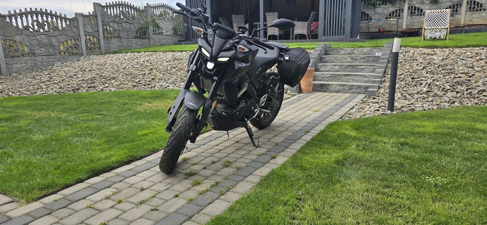 Yamaha MT-125 z 2024