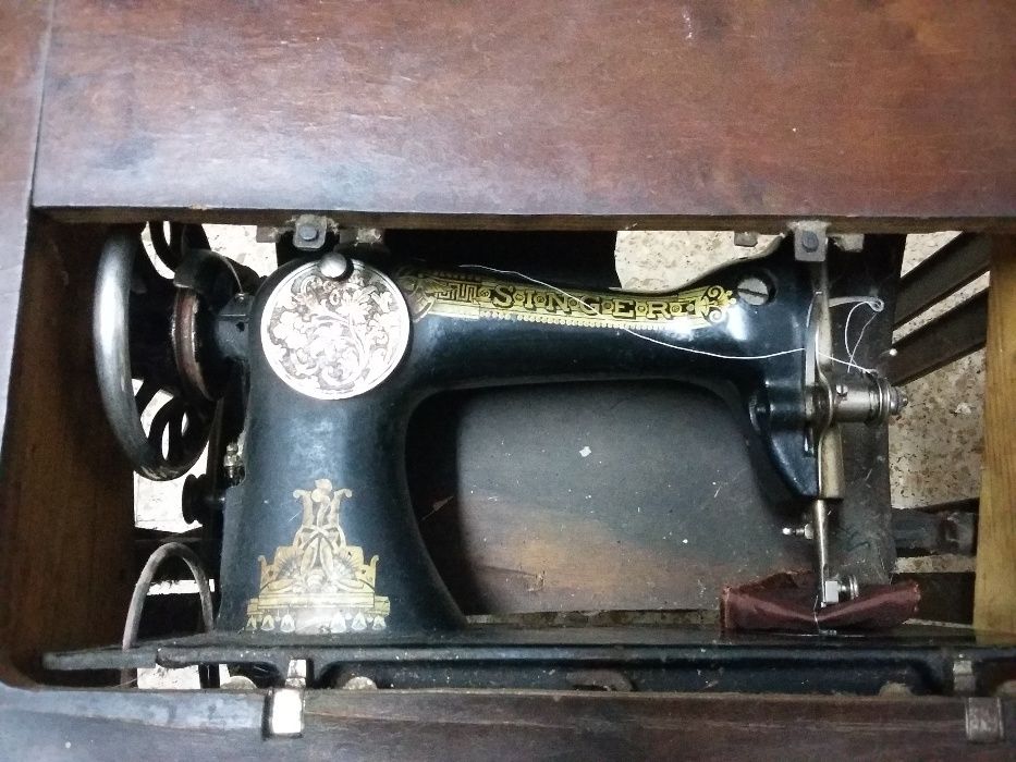 Máquina Costura Singer