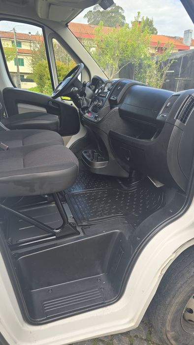 Peugeot boxer 130cv L2H2 Premium