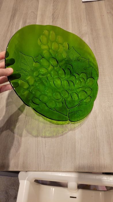 Vendo Prato de Vidro com motivos