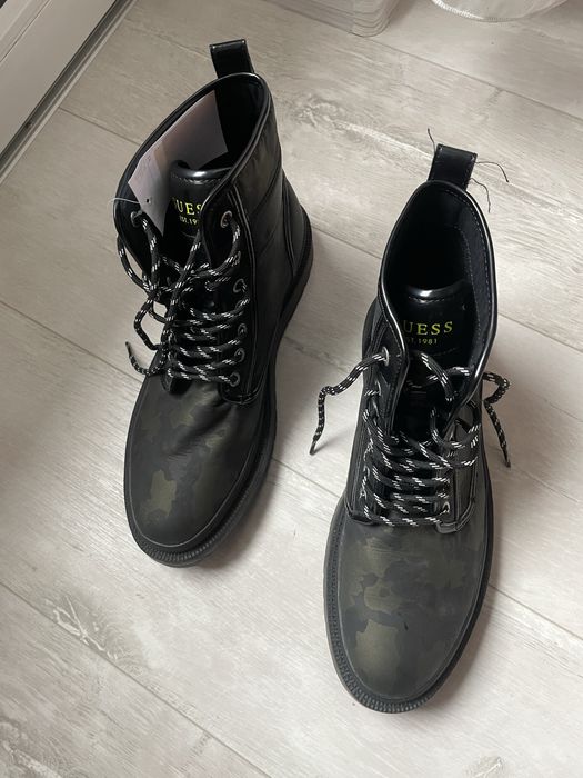 Черевики чоловічі Guess 42,5
