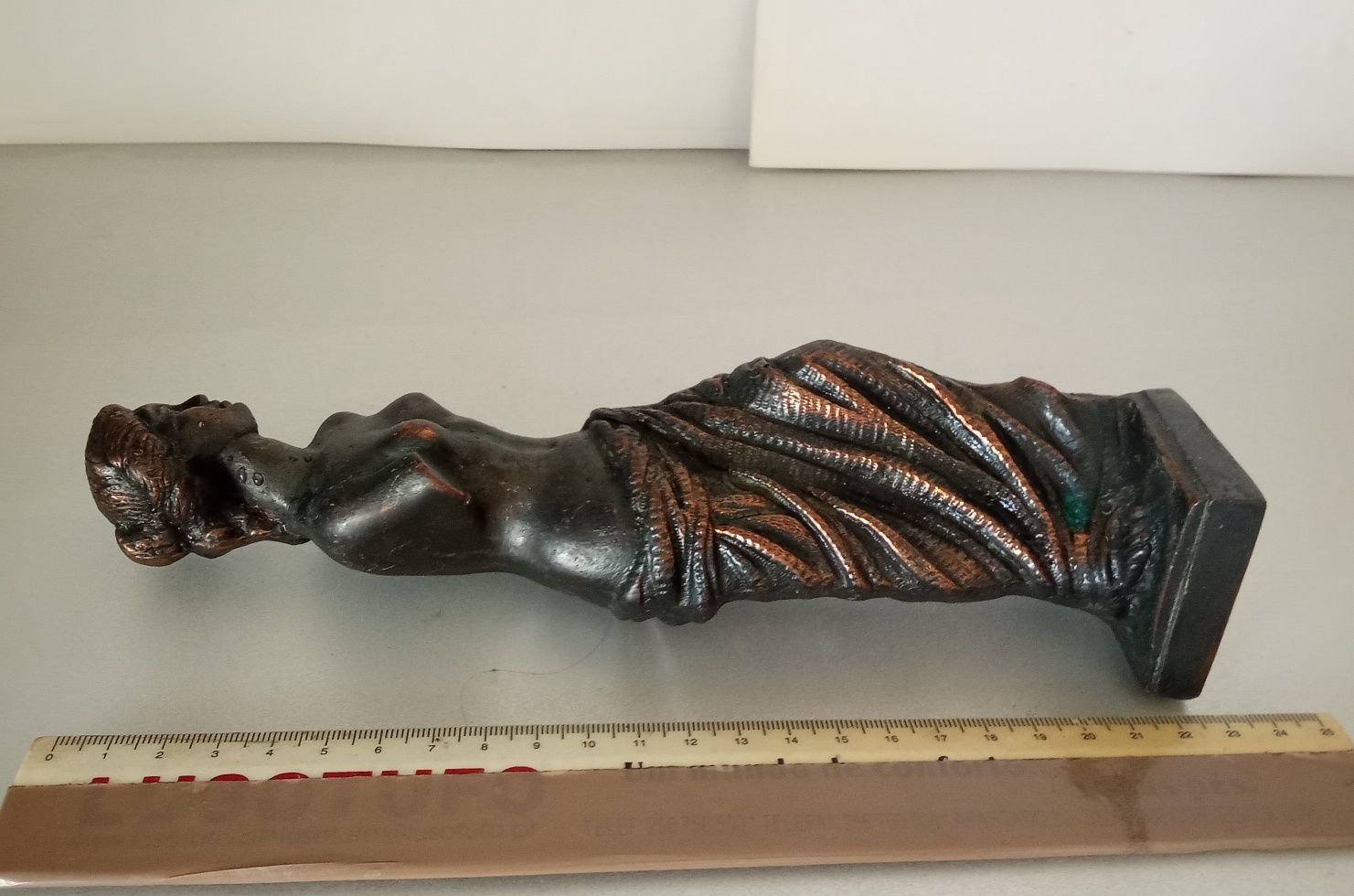 Estatueta em bronze