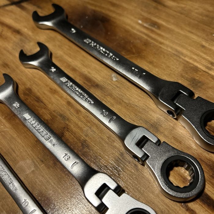 Набір ключів Parkside комбінованих з тріскачкою 8 - 17 мм 5 шт+шарнір