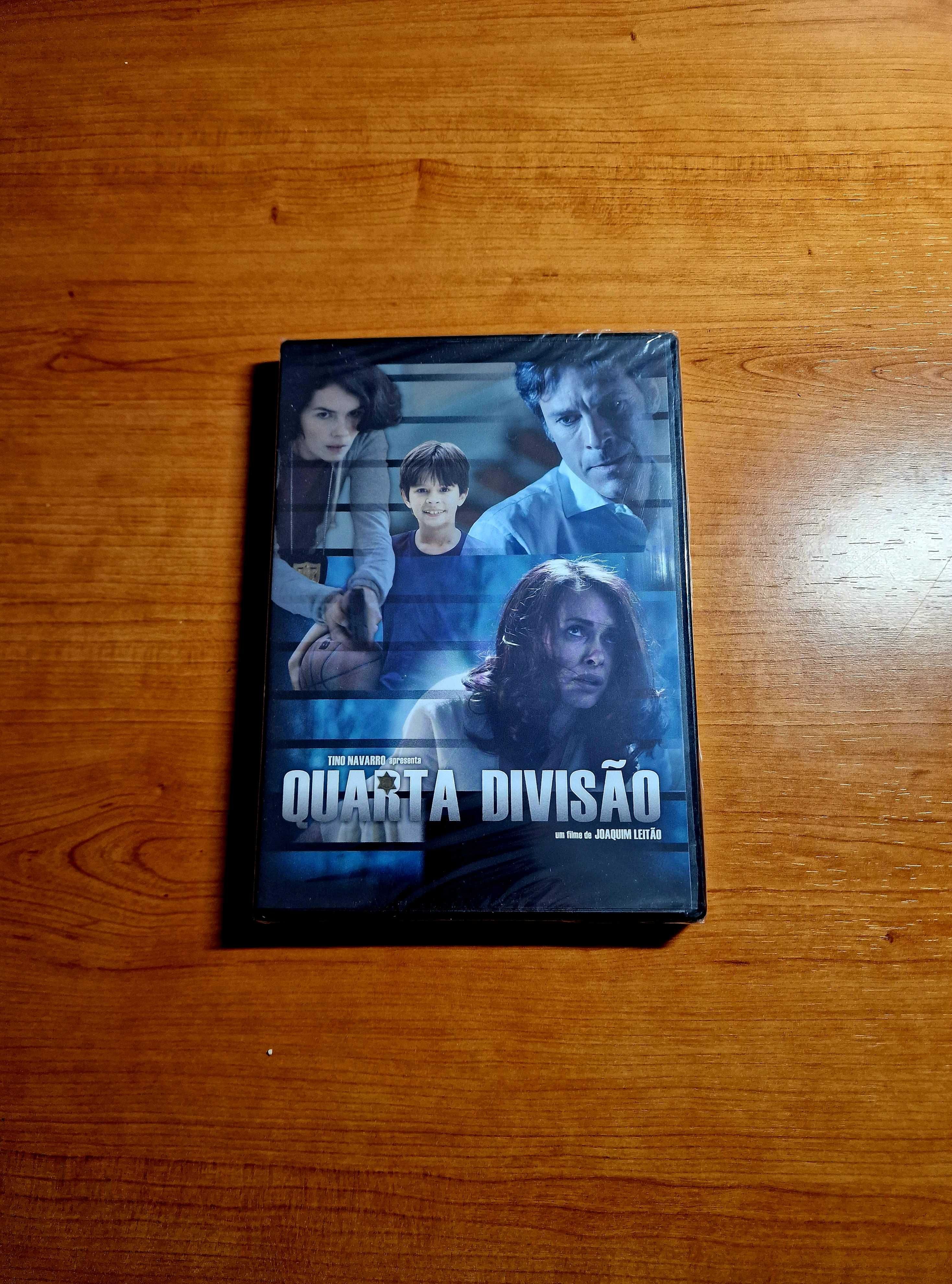 QUARTA DIVISÃO (Joaquim Leitão) Paulo Pires/Carla Chambel NOVO