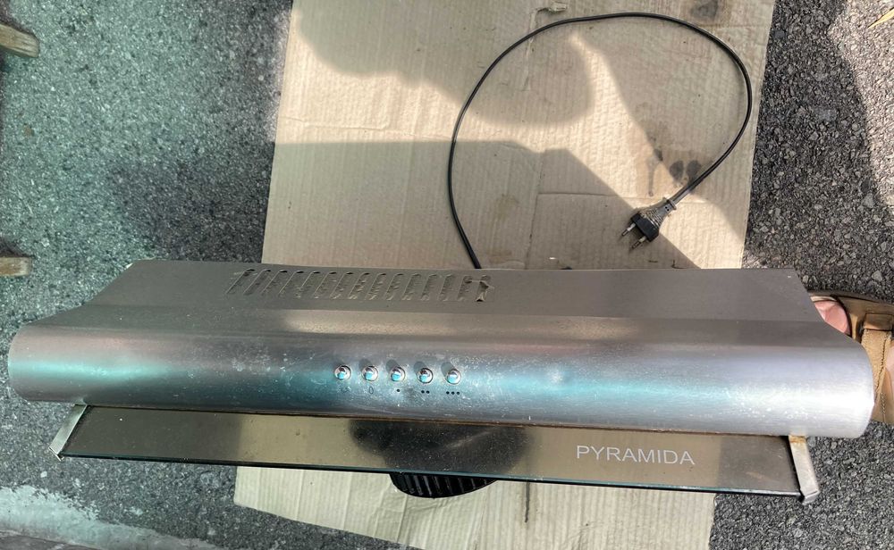 Кухонная вытяжка Pyramida WH10-50 (стальная, пищит мотор)