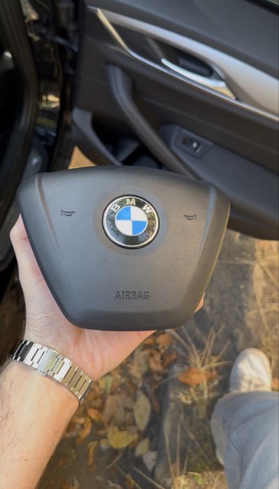 Оригіналній руль з безпекой BMW G30