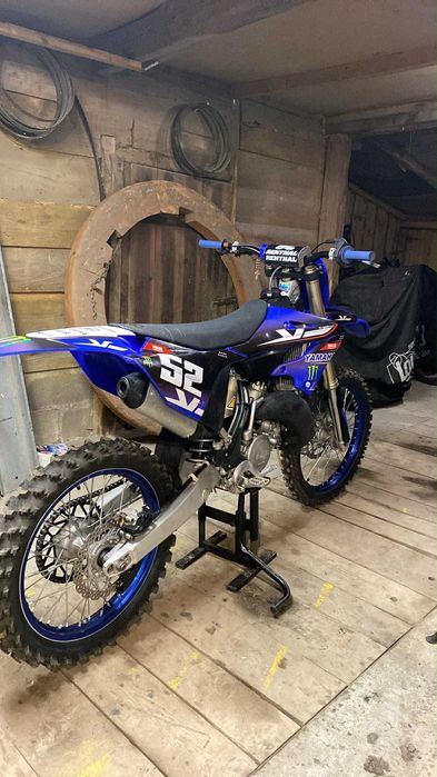 Yamaha yz 125 22r świeżo po serwisie - gotowa do jazdy vforce4r