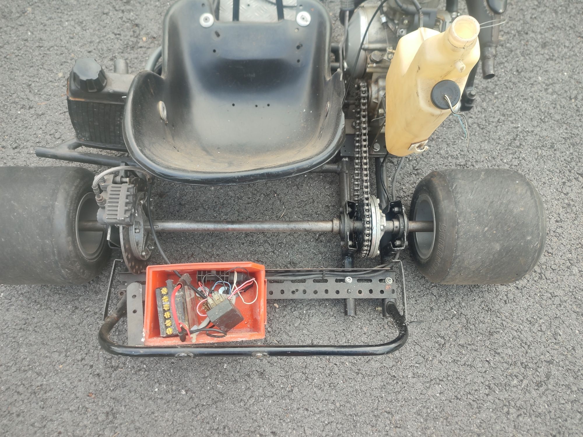 Kart com motor AM6