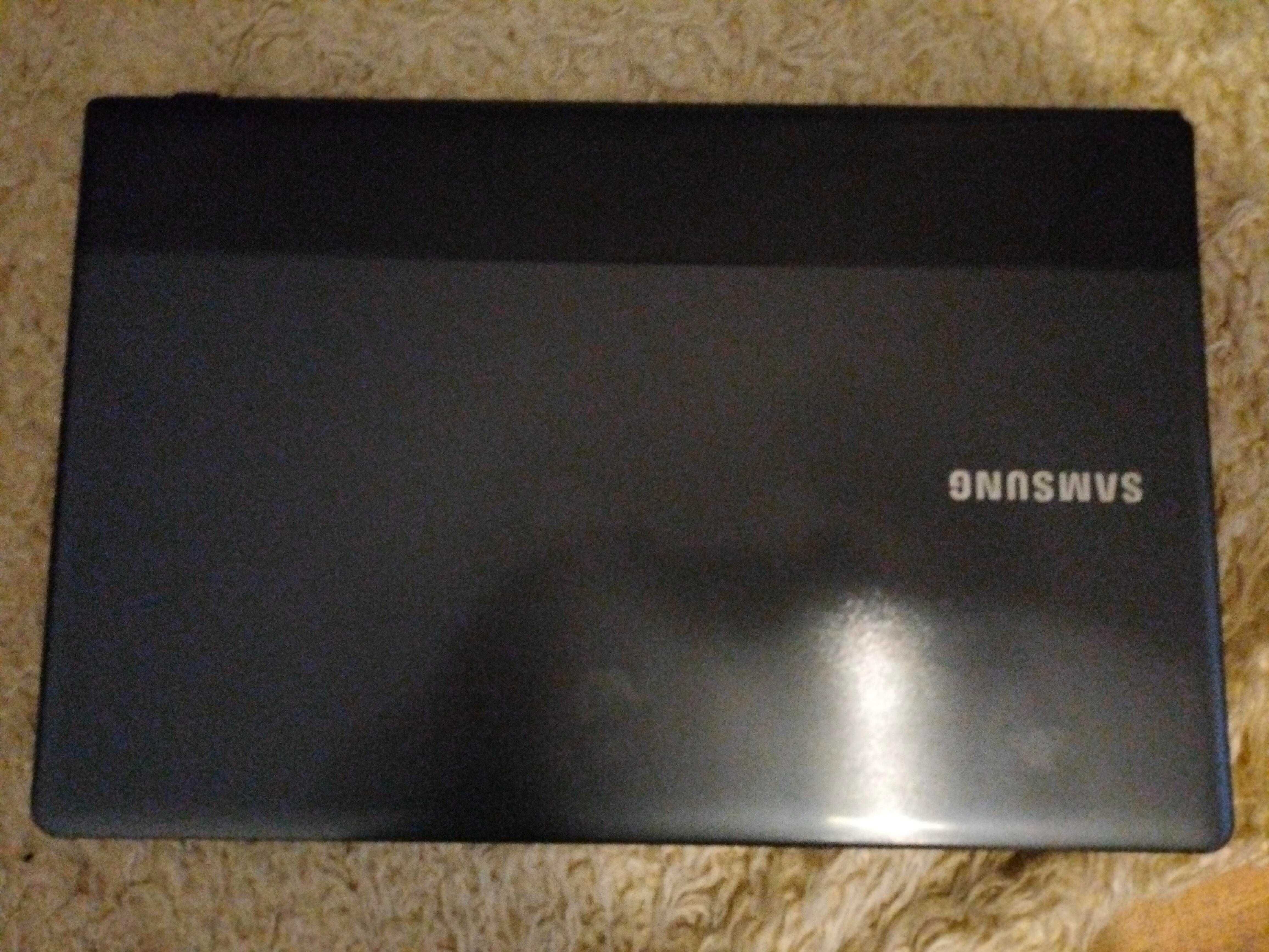 Laptop Samsung i5