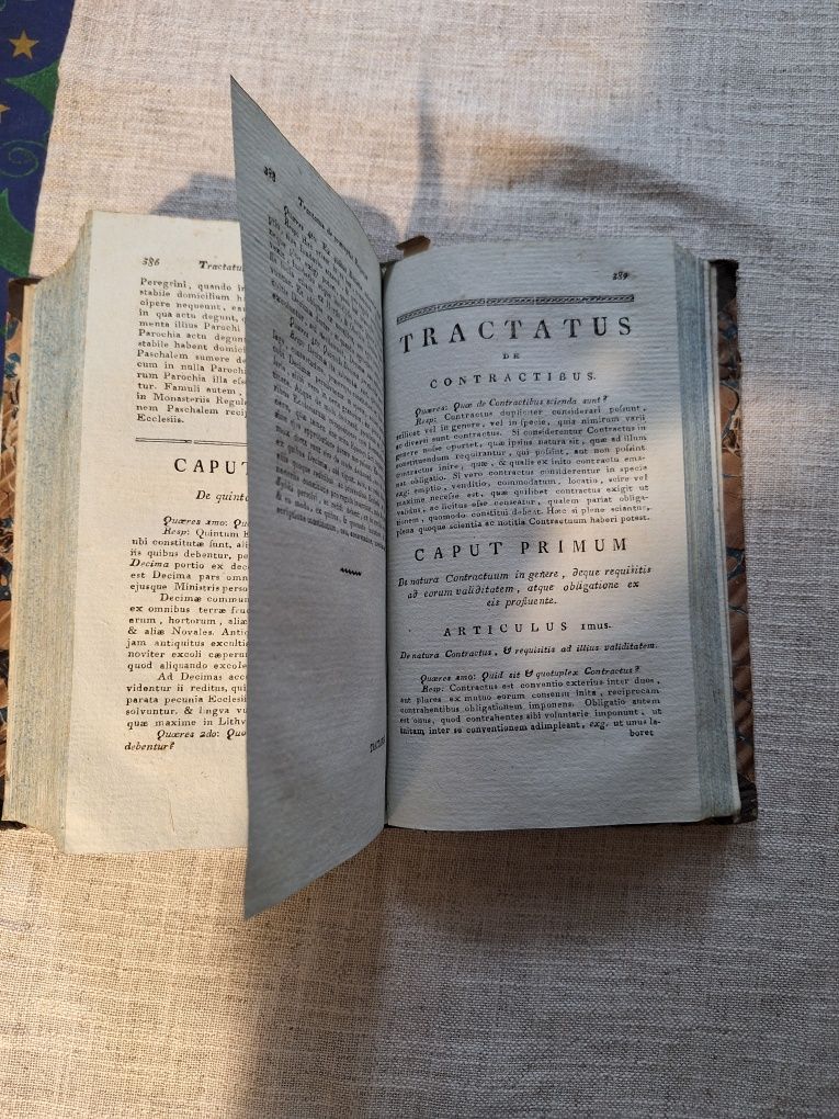 Instututiones Theologies Moralis tom1. 1809 rok