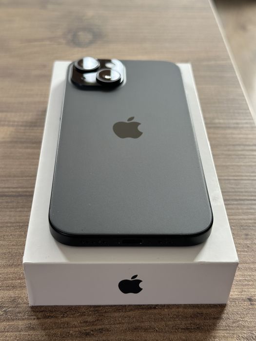 iPhone 15 - stan bardzo dobry!