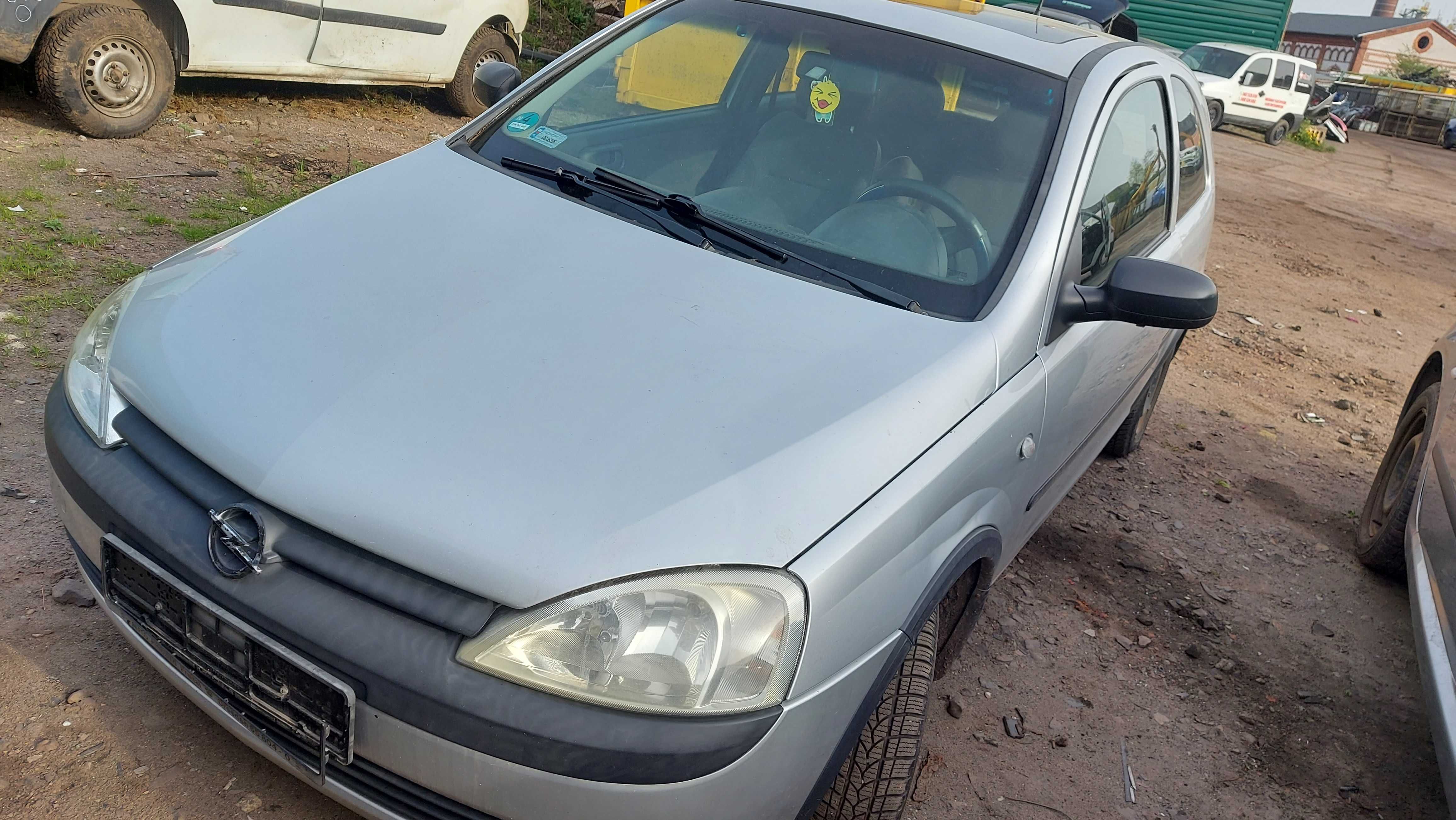 Opel Corsa C Z157 maska przednia Z157 FV części/dostawa