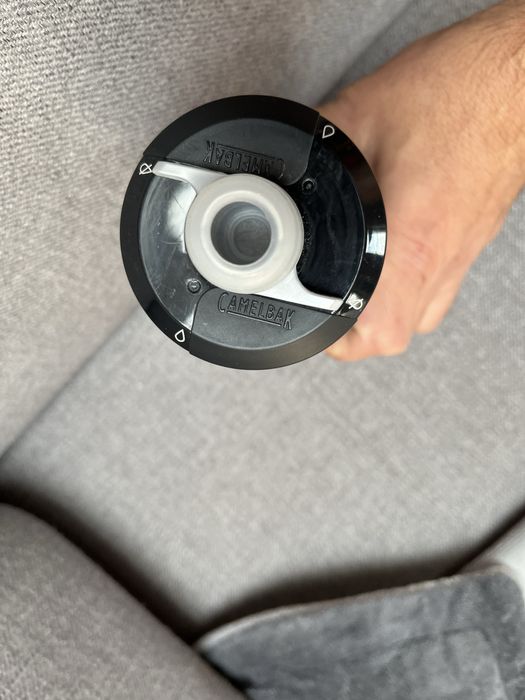 Bidon szary używany Camelback Podium