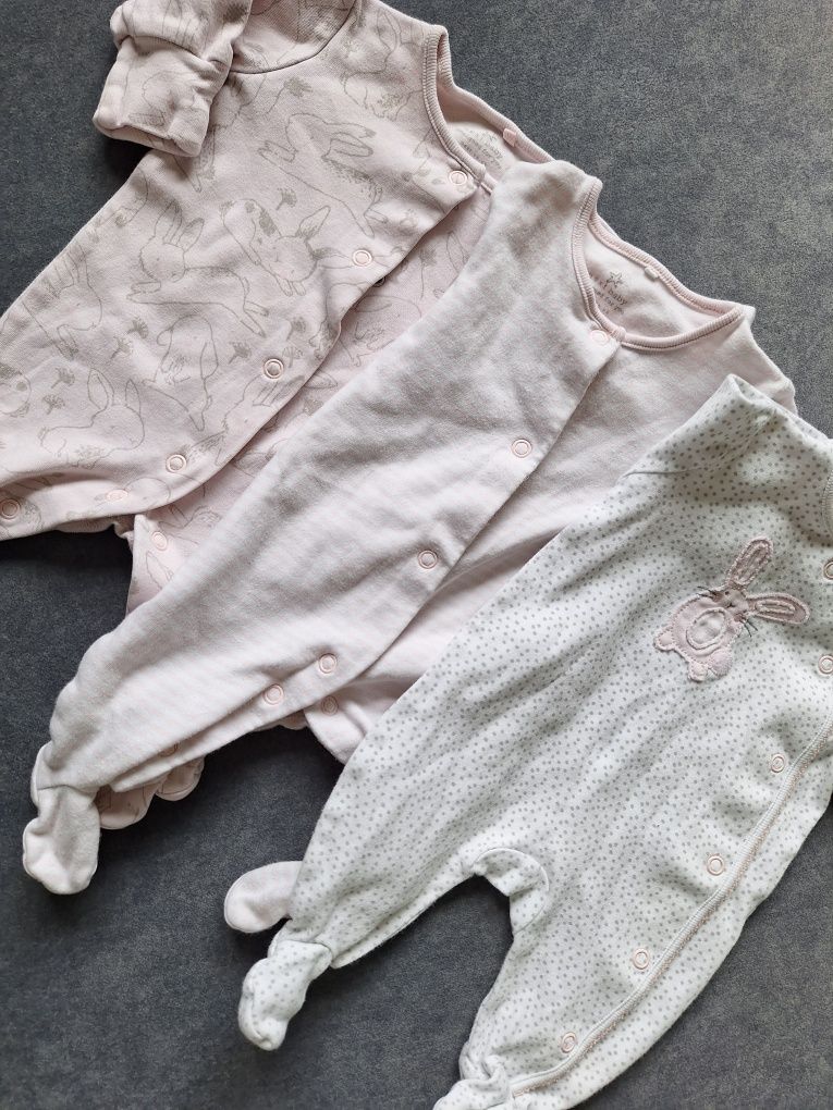 Pajace niemowlęce śpiochy różowe beżowe 100% bawełna rozmiar 50 first