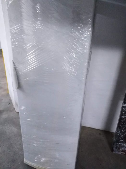 Congelador vertical