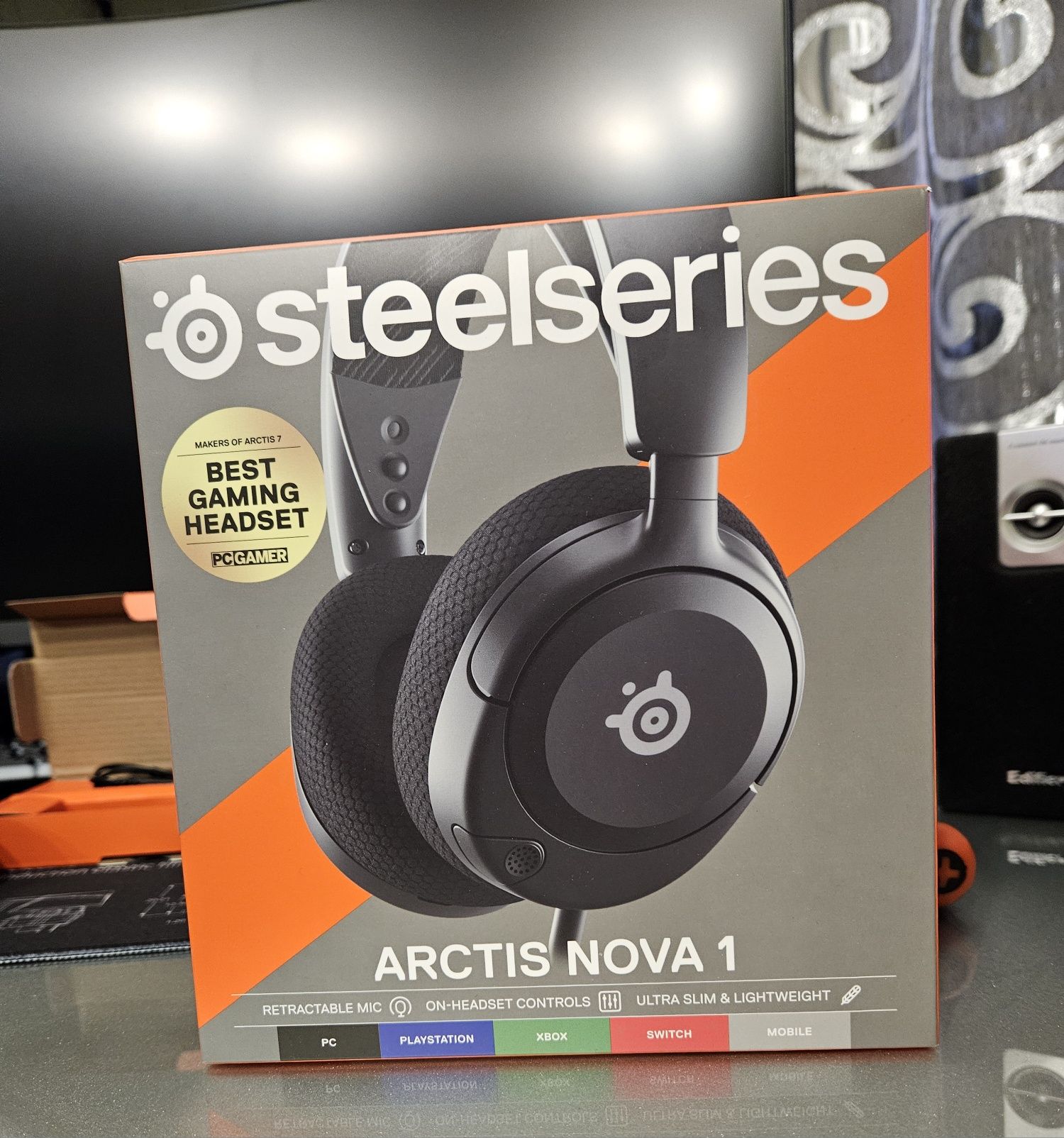 Arctis Nova 1 Black