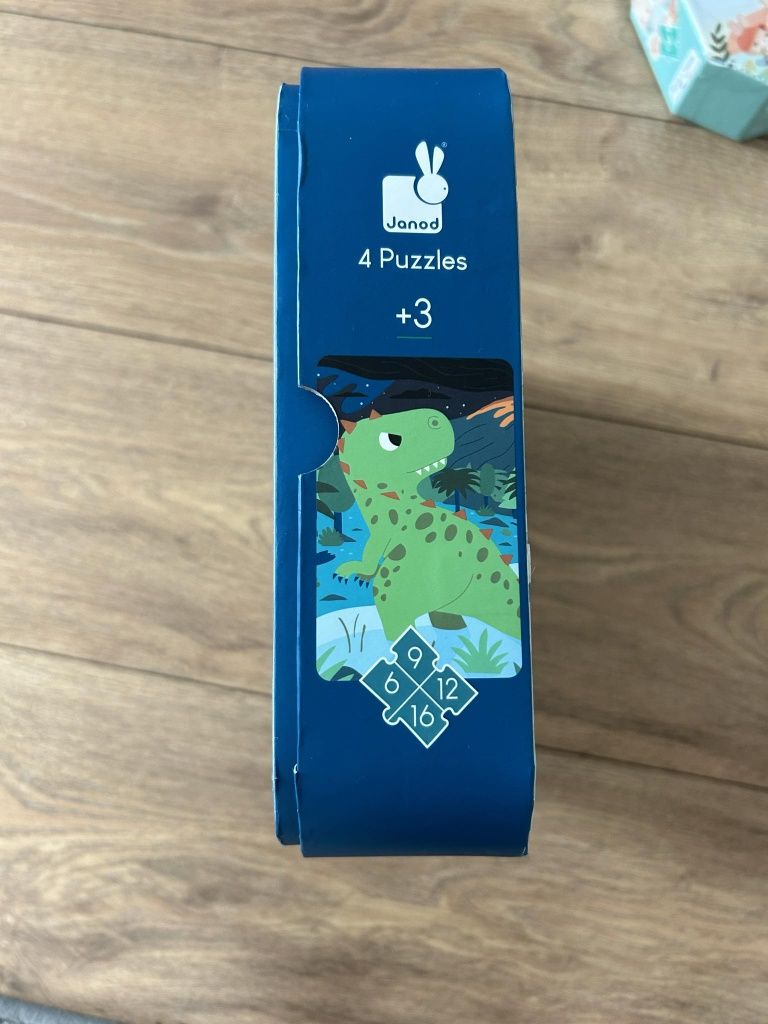 Puzzle w walizce Janod Dinozaury